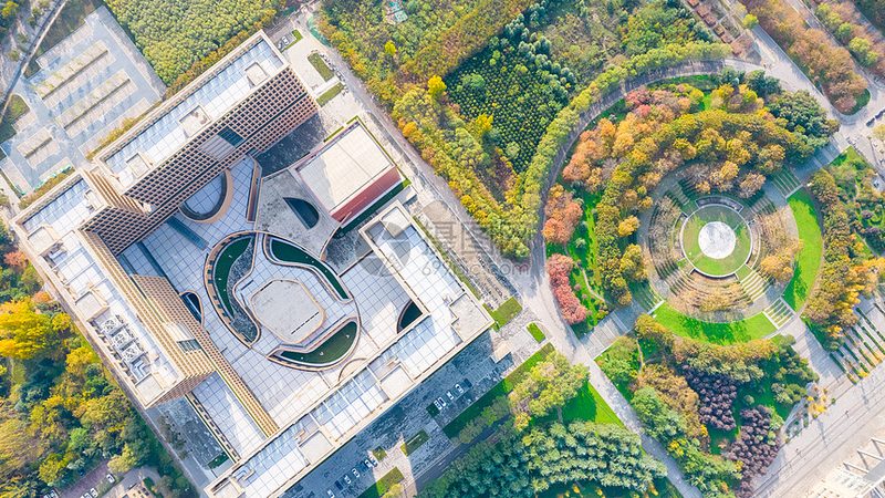 光伏旁路二极管耐压标准解析：关键指标与选择要点